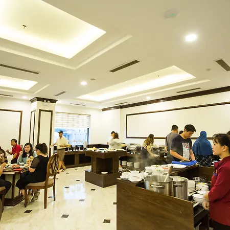 Song Loc Luxury Hotel