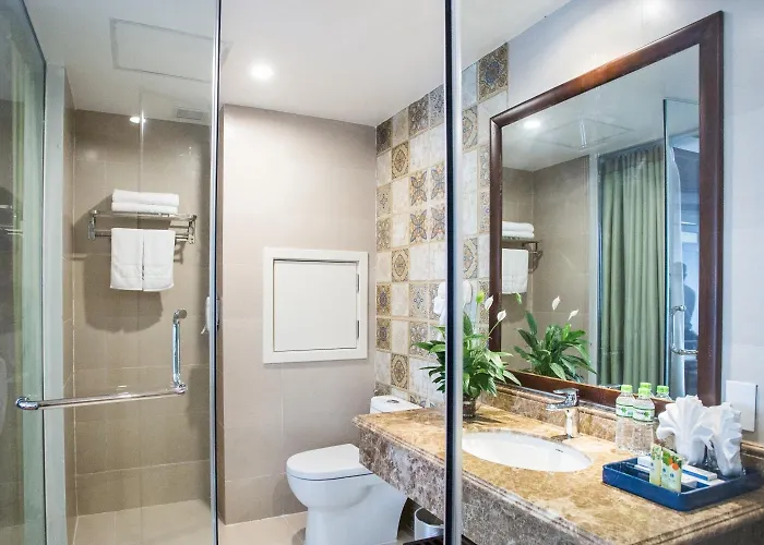 Song Loc Luxury Hotel 4*