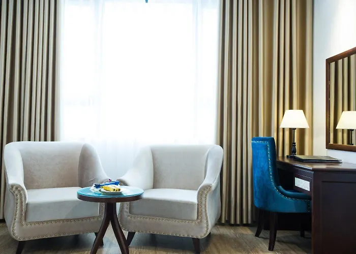 Song Loc Luxury 4*
